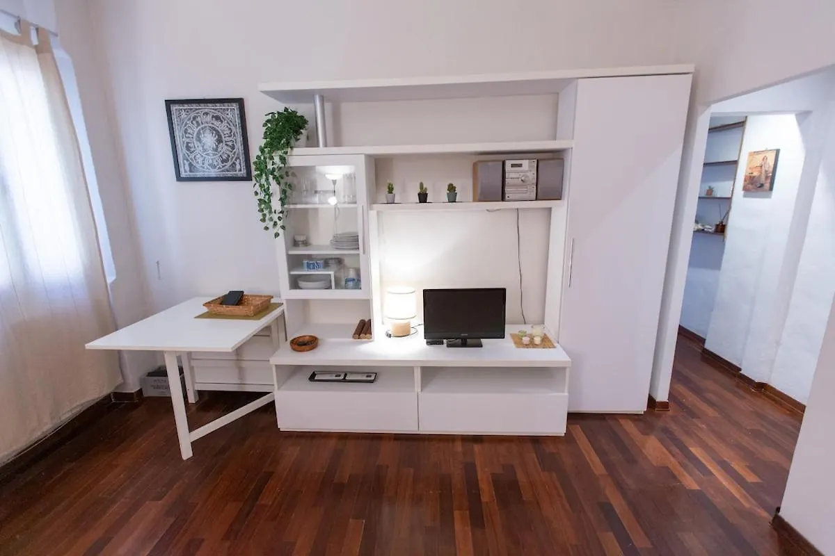 Apartment Nice Apt In Santo Spirito Florence